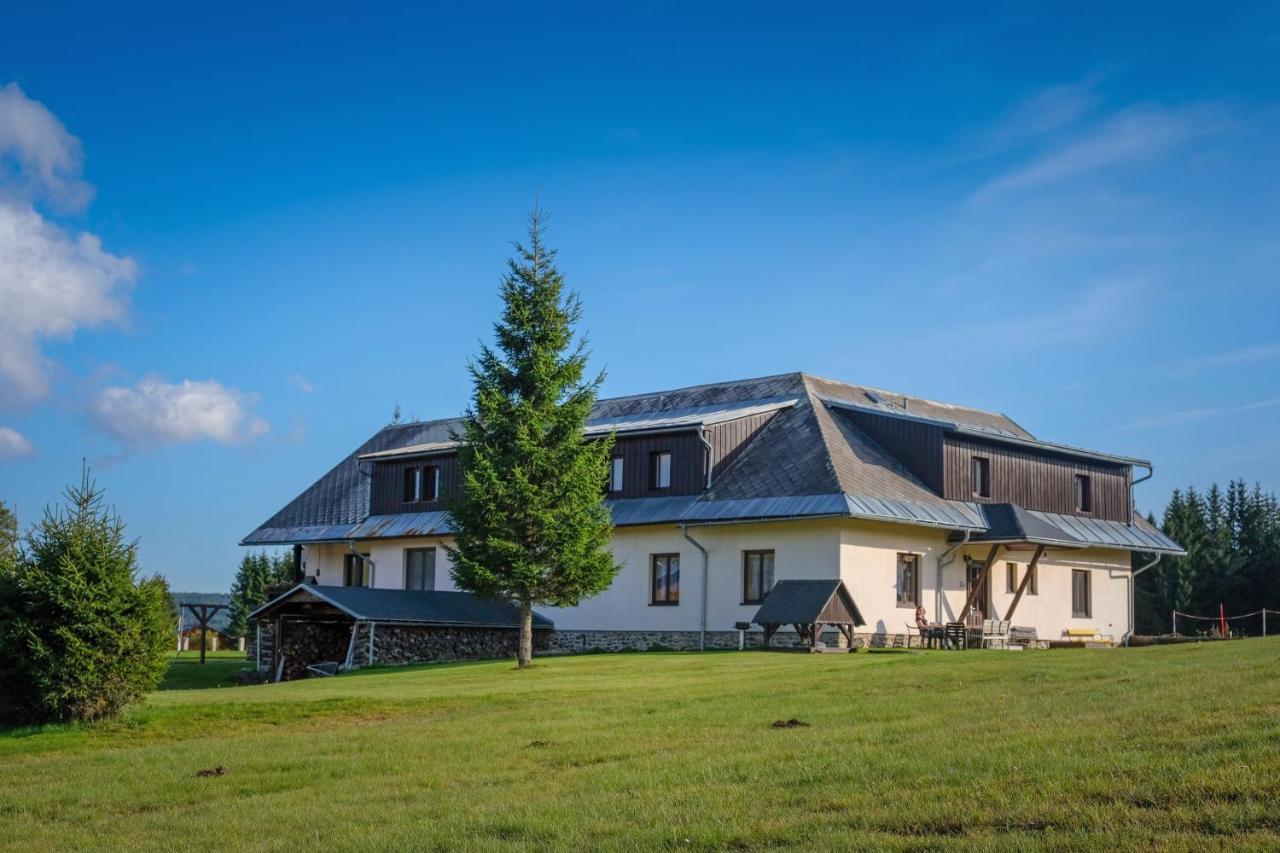 Horska Kvilda - Ubytovani U Chvalu Extérieur photo